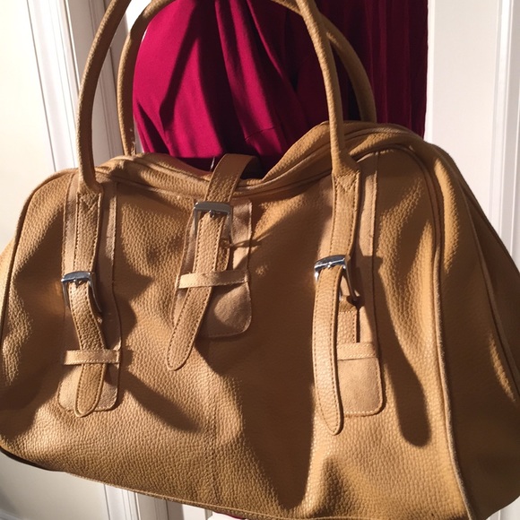 Vintage pleather —Carry it all! - Picture 3 of 5